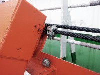 Replacing the falls (ropes) on the 'Akademik Fedorov' research vessel lifeboats