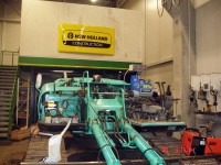 Восстановление шарнирных соединений металлоконструкции стрелы экскаваторов New Holland и Komatsu