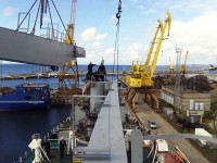 M/V 'Zenit' laevakraanade noole demonteerimine-monteerimine